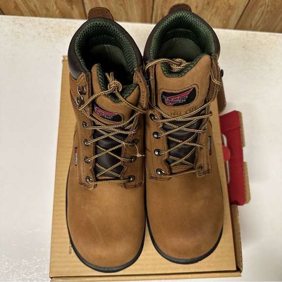 Red Wing 2240 King Toe® Men's 6-inch
Waterproof Safety Toe Boot - Picture 3 of 12